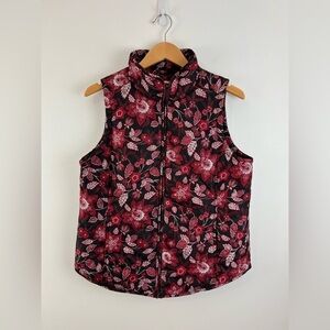 NORTHERN REFLECTIONS  floral quilted vest. Size M